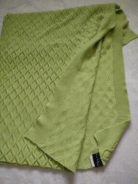 Nicole Miller Home Cable Knit Raised Textured Pattern Throw Blanket